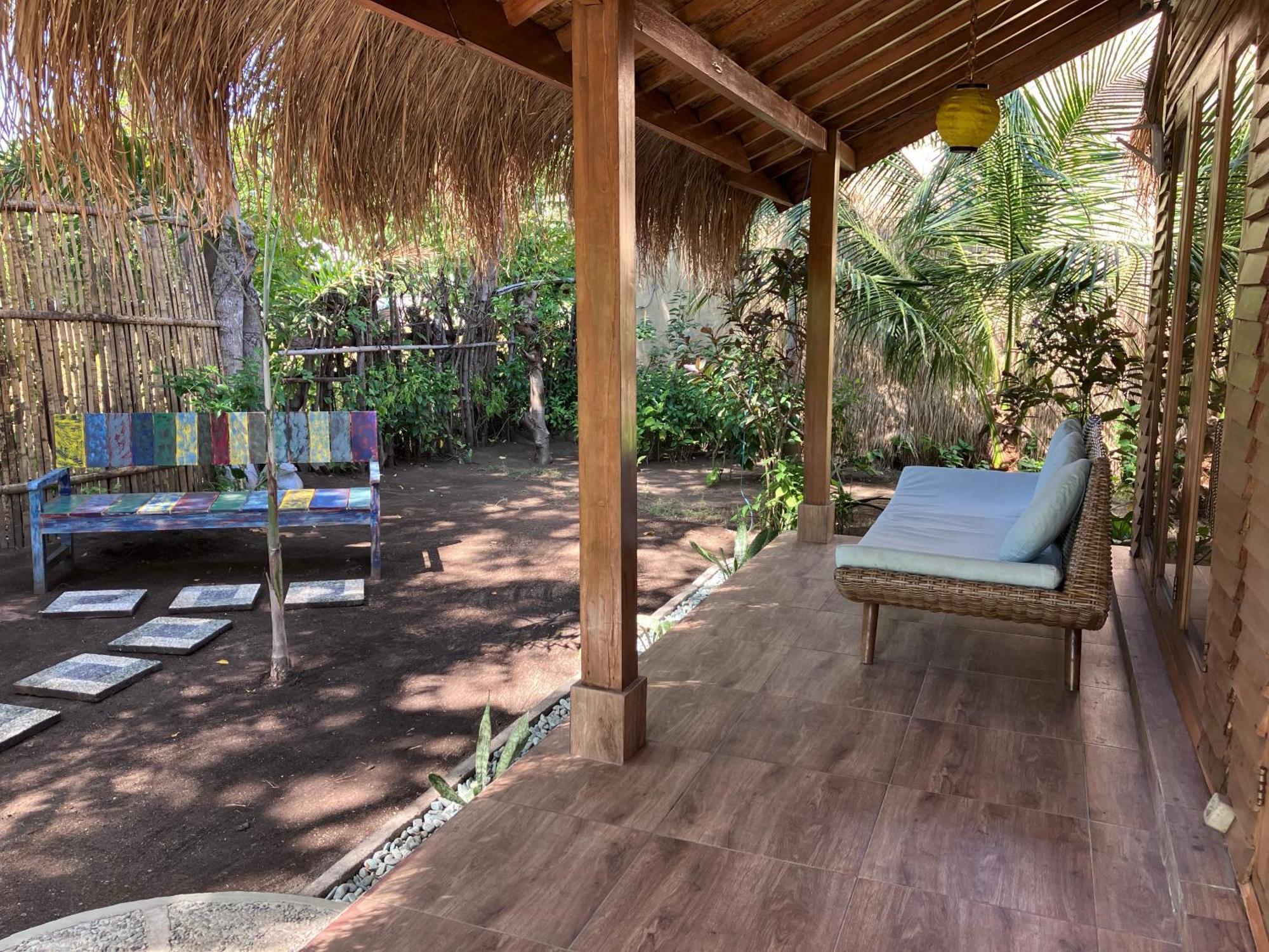 Meno Madia Bungalows กิลิเมโน ภายนอก รูปภาพ